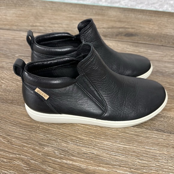 Ecco Shoes - Ecco Soft 7 Black Leather Low Cut Zip Ankle Booties Sneakers Women Sz 36EU/5 US